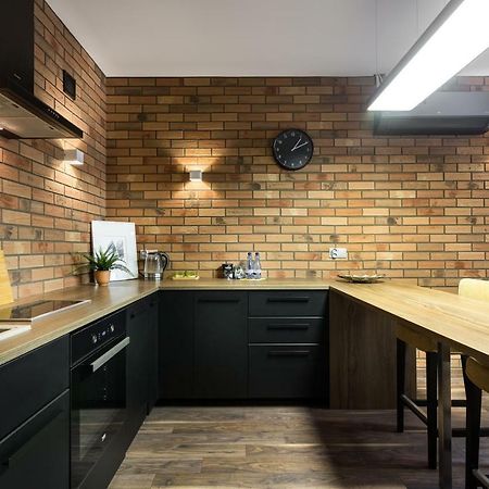 Premium Family&Friends Apartment พอซนาน ภายนอก รูปภาพ