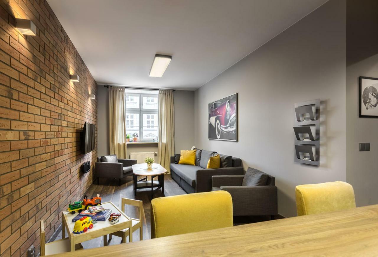 Premium Family&Friends Apartment พอซนาน ภายนอก รูปภาพ